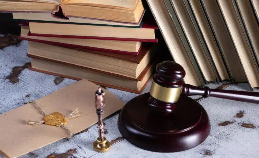 Navigating Notaries and Commissioners for Oaths in Alberta